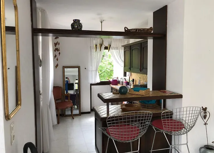 Apartamento Gesamte In By Interhome